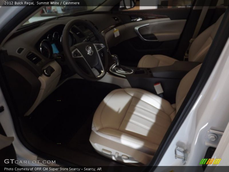 Summit White / Cashmere 2012 Buick Regal