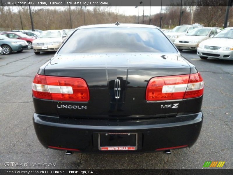 Tuxedo Black Metallic / Light Stone 2009 Lincoln MKZ Sedan