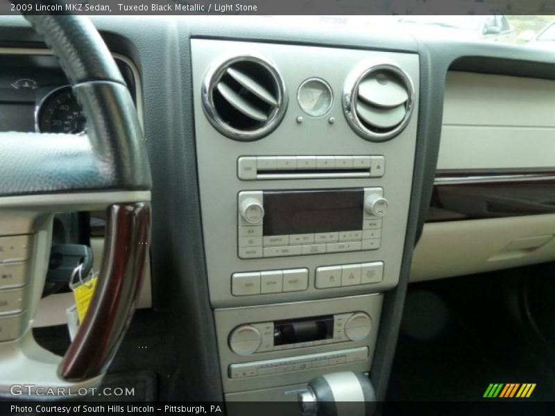Tuxedo Black Metallic / Light Stone 2009 Lincoln MKZ Sedan