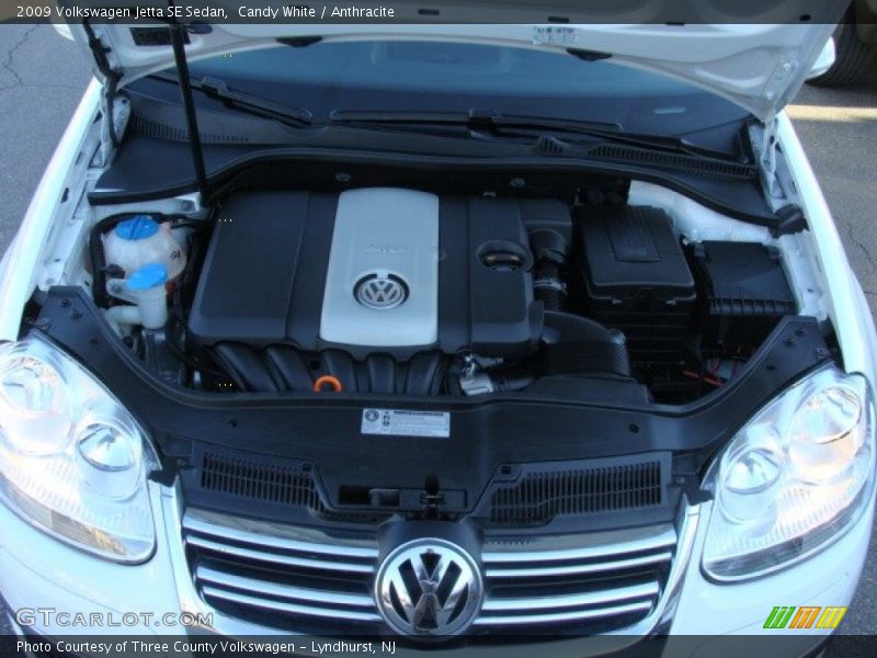 Candy White / Anthracite 2009 Volkswagen Jetta SE Sedan