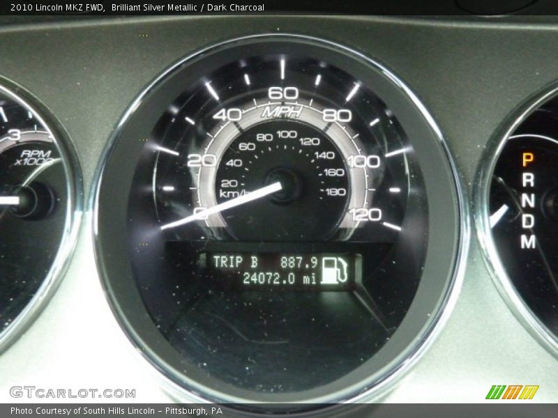 Brilliant Silver Metallic / Dark Charcoal 2010 Lincoln MKZ FWD