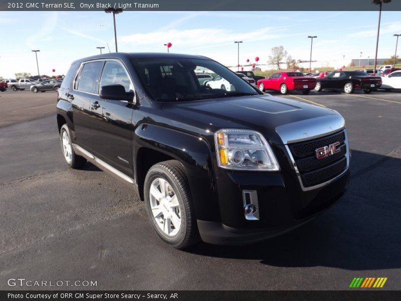 Onyx Black / Light Titanium 2012 GMC Terrain SLE