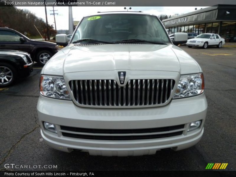 Cashmere Tri-Coat / Camel 2006 Lincoln Navigator Luxury 4x4