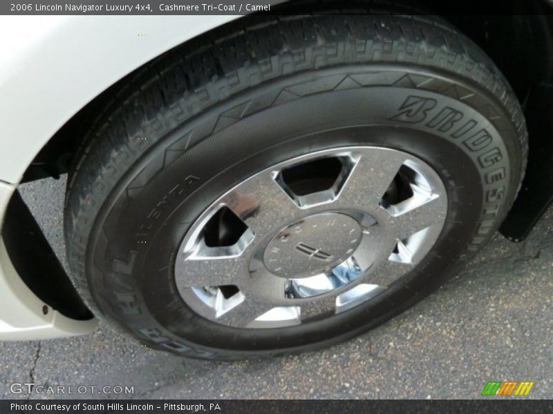 Cashmere Tri-Coat / Camel 2006 Lincoln Navigator Luxury 4x4