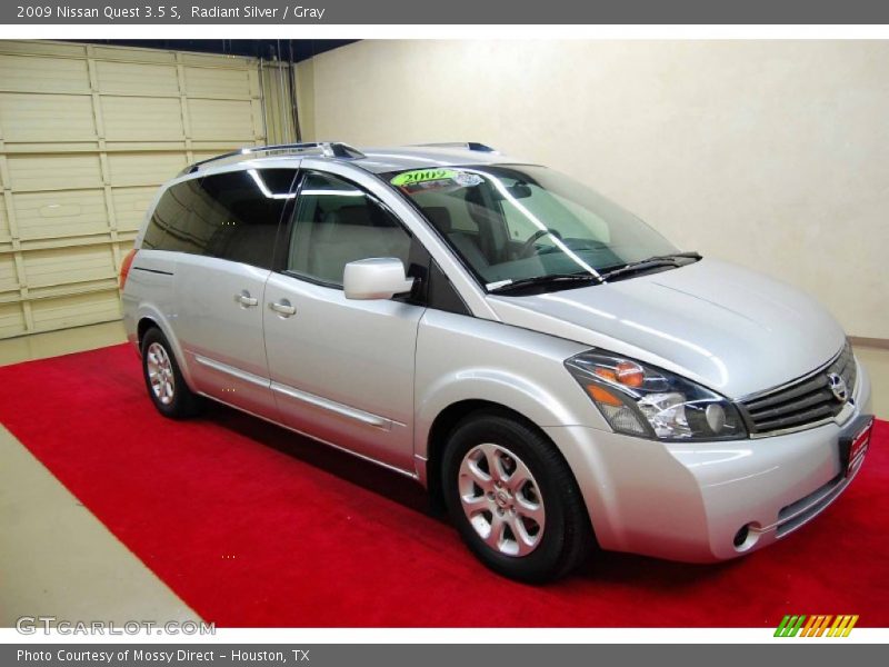 Radiant Silver / Gray 2009 Nissan Quest 3.5 S