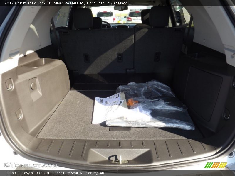 Silver Ice Metallic / Light Titanium/Jet Black 2012 Chevrolet Equinox LT