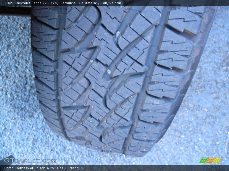 Bermuda Blue Metallic / Tan/Neutral 2005 Chevrolet Tahoe Z71 4x4
