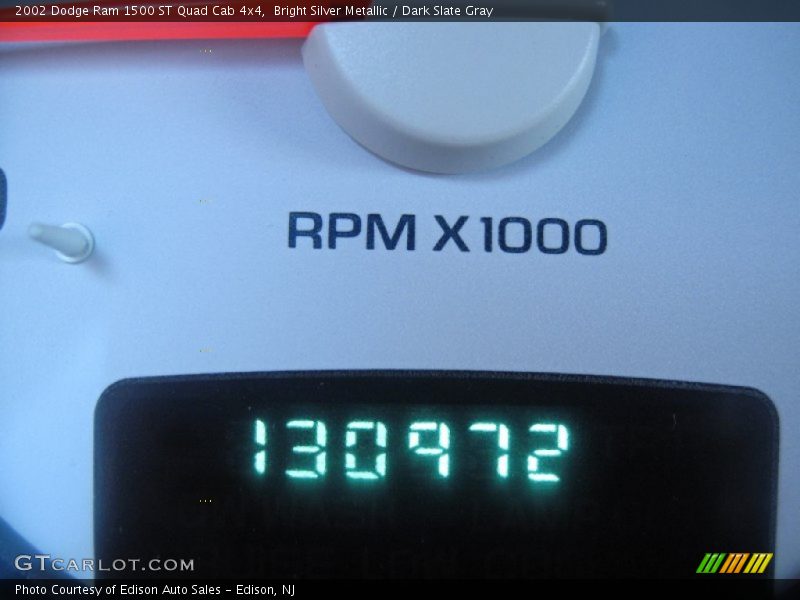 Bright Silver Metallic / Dark Slate Gray 2002 Dodge Ram 1500 ST Quad Cab 4x4