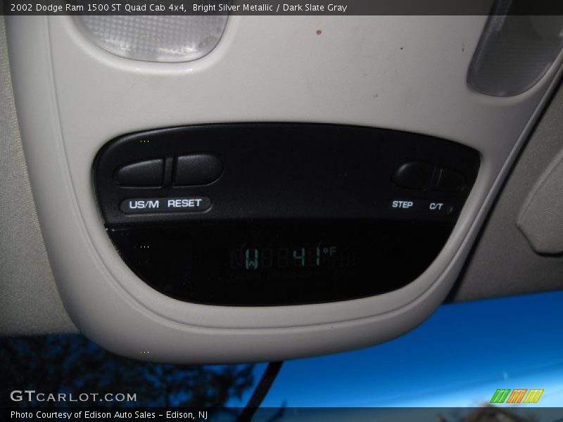 Bright Silver Metallic / Dark Slate Gray 2002 Dodge Ram 1500 ST Quad Cab 4x4