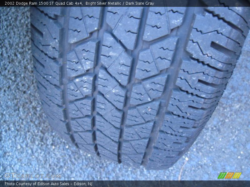 Bright Silver Metallic / Dark Slate Gray 2002 Dodge Ram 1500 ST Quad Cab 4x4