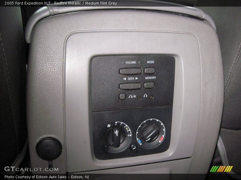 Redfire Metallic / Medium Flint Grey 2005 Ford Expedition XLT