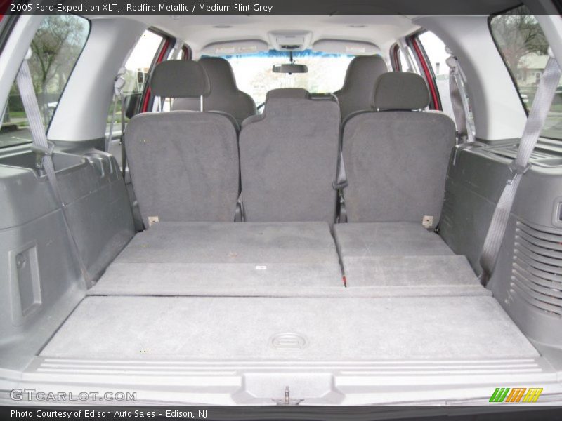 Redfire Metallic / Medium Flint Grey 2005 Ford Expedition XLT