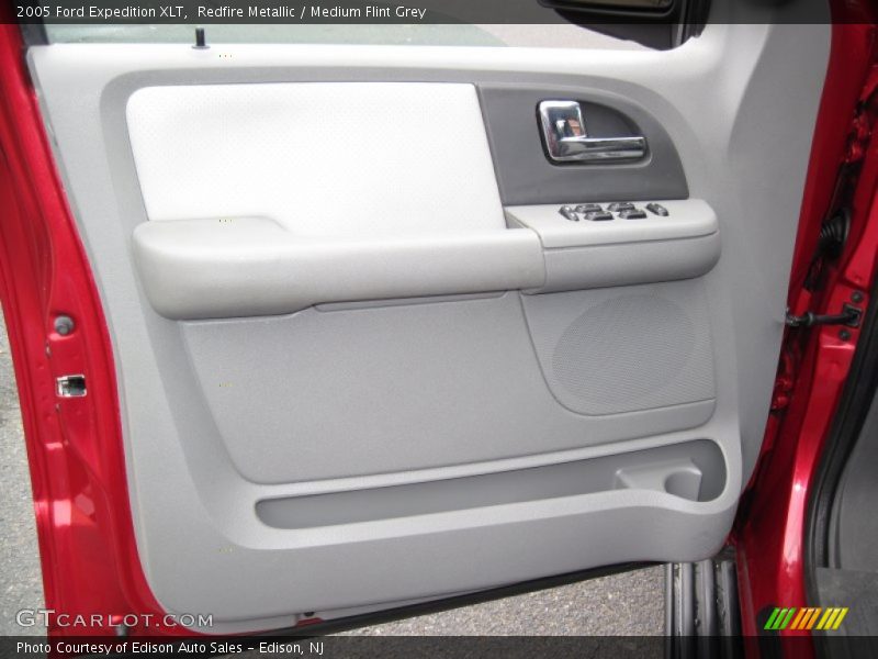 Redfire Metallic / Medium Flint Grey 2005 Ford Expedition XLT
