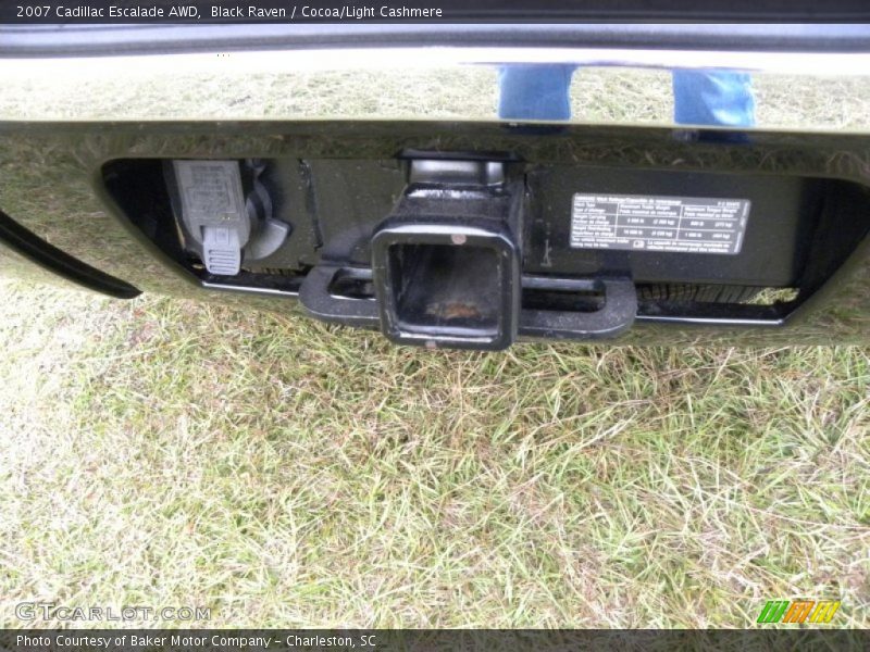 Black Raven / Cocoa/Light Cashmere 2007 Cadillac Escalade AWD