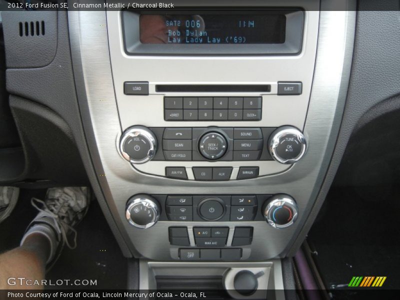 Cinnamon Metallic / Charcoal Black 2012 Ford Fusion SE