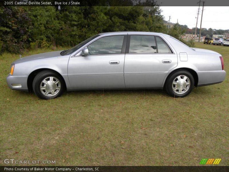 Blue Ice / Shale 2005 Cadillac DeVille Sedan