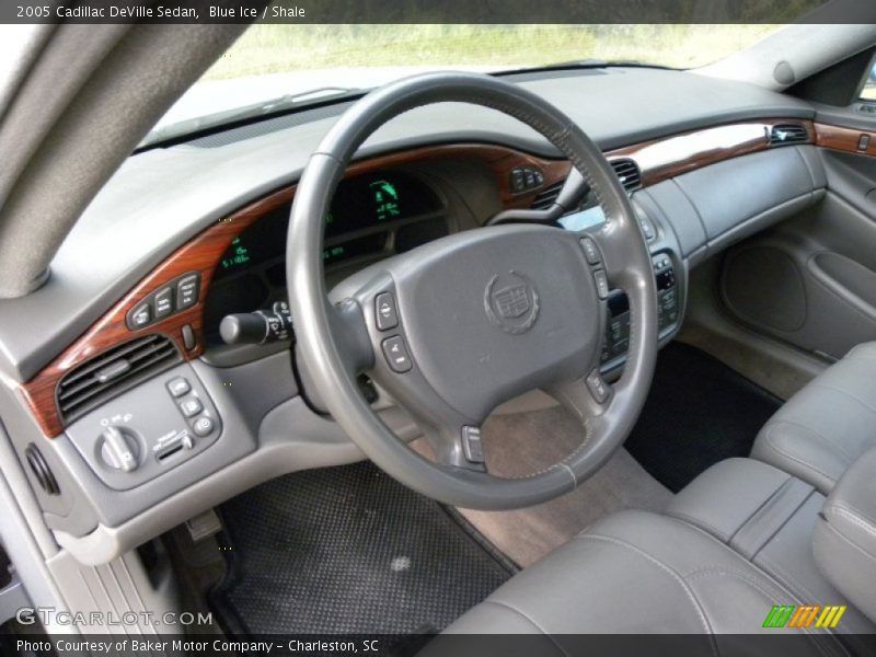 Blue Ice / Shale 2005 Cadillac DeVille Sedan