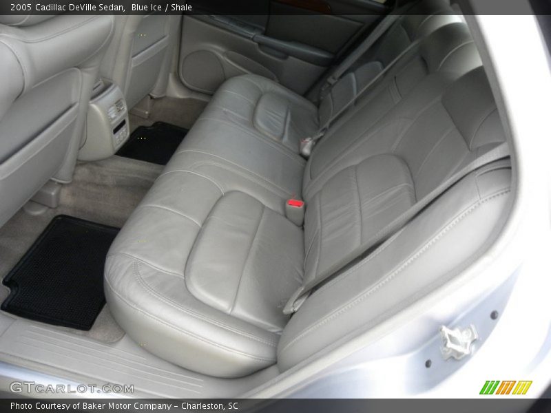 Blue Ice / Shale 2005 Cadillac DeVille Sedan