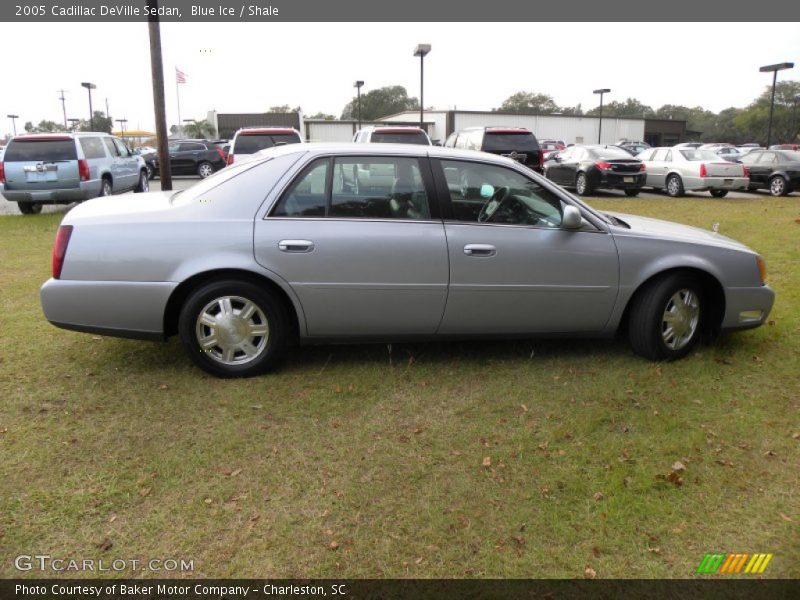 Blue Ice / Shale 2005 Cadillac DeVille Sedan