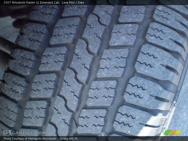 Lava Red / Slate 2007 Mitsubishi Raider LS Extended Cab