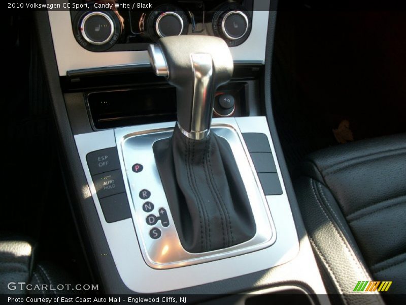 Candy White / Black 2010 Volkswagen CC Sport