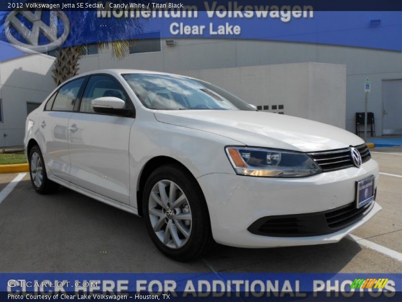 Candy White / Titan Black 2012 Volkswagen Jetta SE Sedan