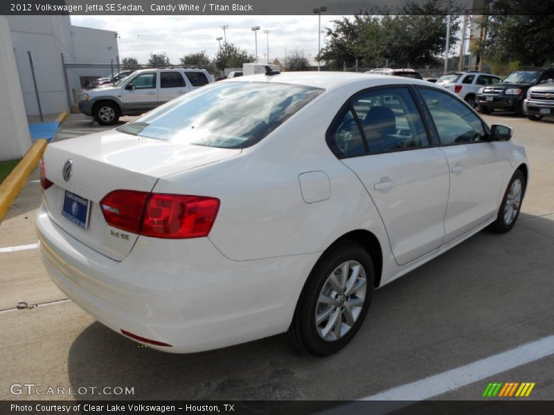 Candy White / Titan Black 2012 Volkswagen Jetta SE Sedan