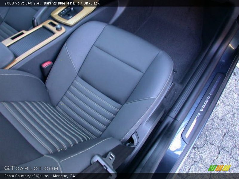 Barents Blue Metallic / Off-Black 2008 Volvo S40 2.4i