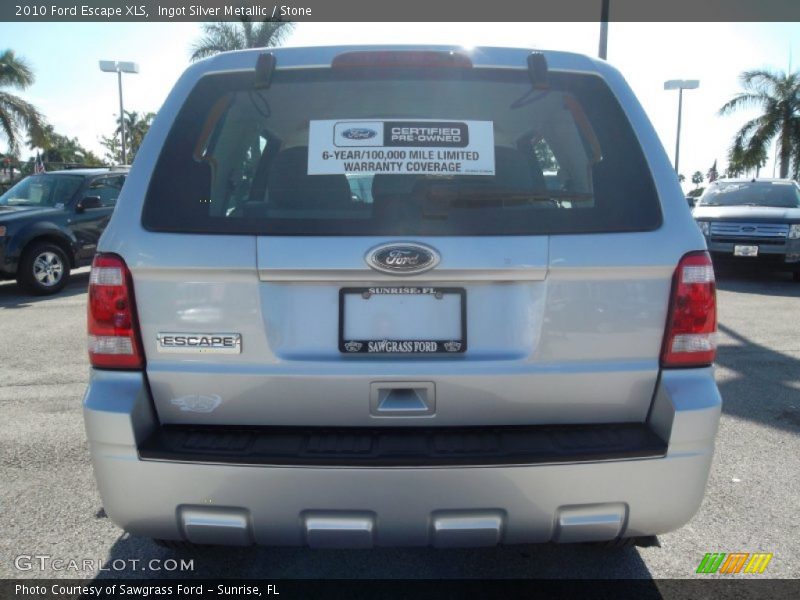 Ingot Silver Metallic / Stone 2010 Ford Escape XLS