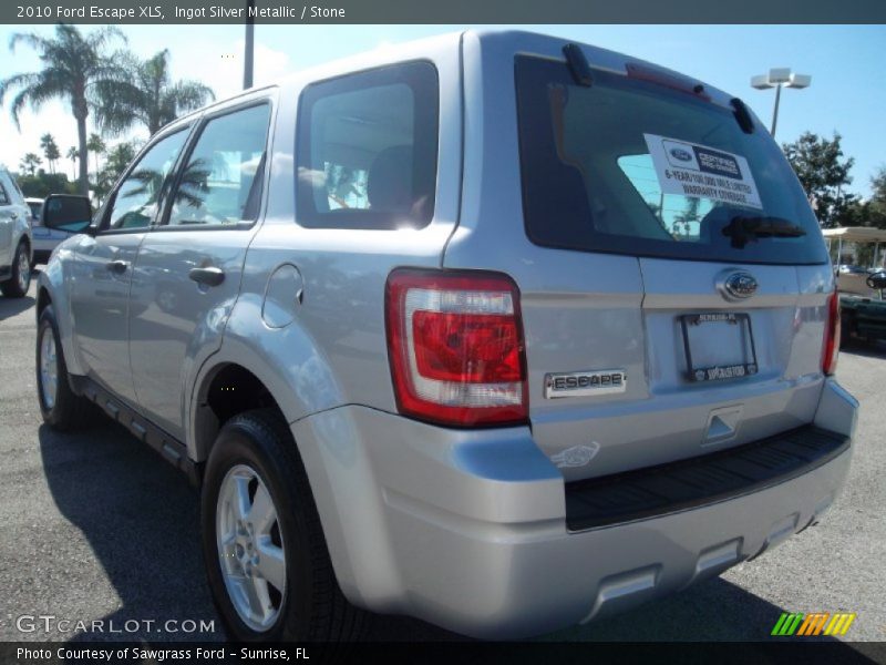 Ingot Silver Metallic / Stone 2010 Ford Escape XLS