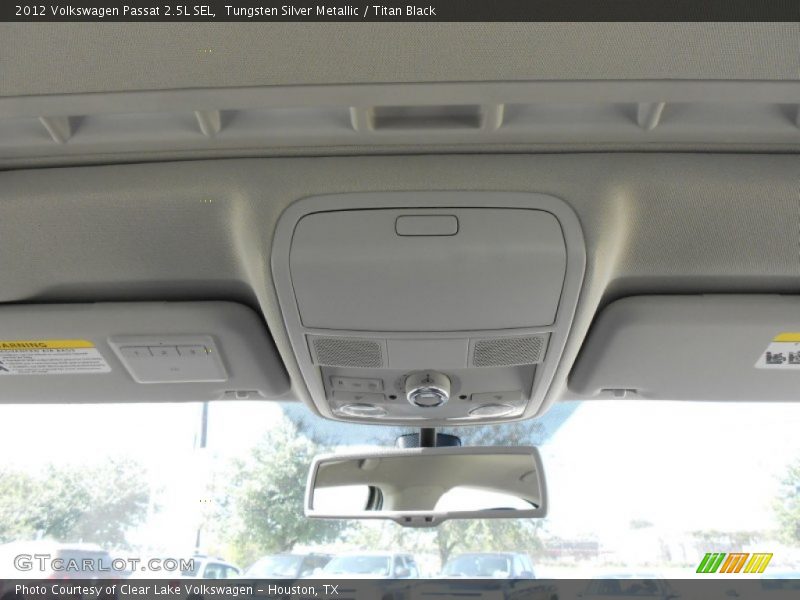 Tungsten Silver Metallic / Titan Black 2012 Volkswagen Passat 2.5L SEL