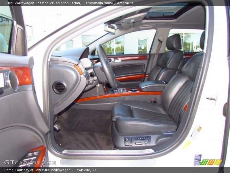  2005 Phaeton V8 4Motion Sedan Anthracite Interior