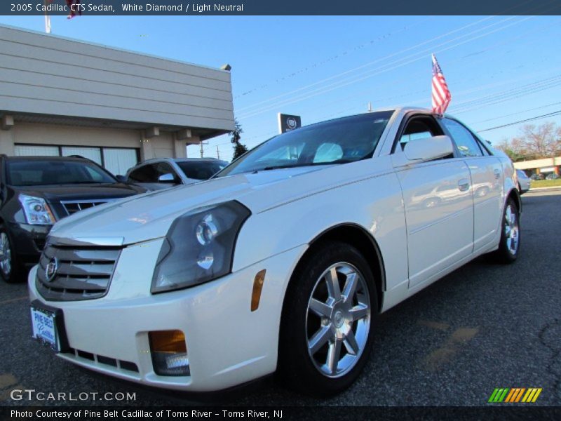 White Diamond / Light Neutral 2005 Cadillac CTS Sedan