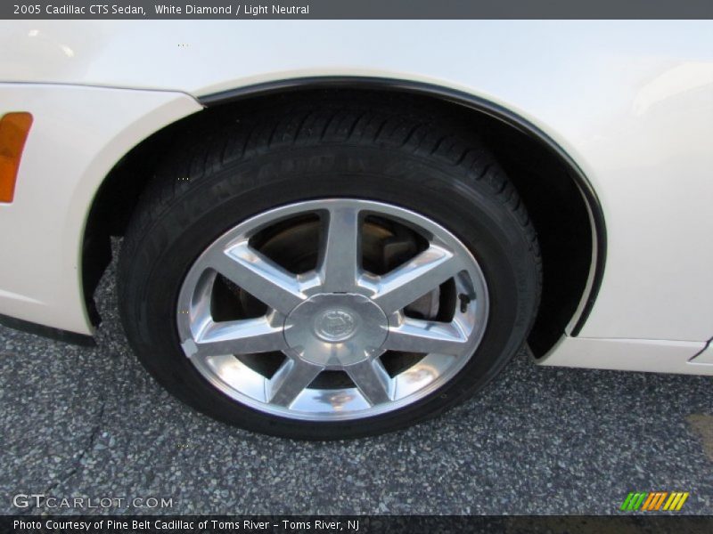 White Diamond / Light Neutral 2005 Cadillac CTS Sedan