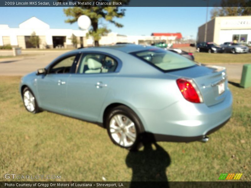 Light Ice Blue Metallic / Charcoal Black 2009 Lincoln MKS Sedan