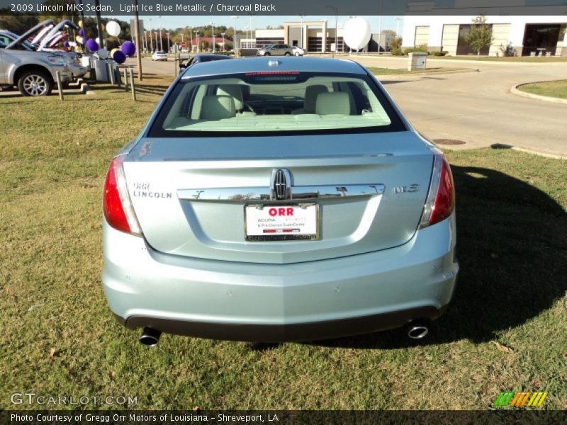Light Ice Blue Metallic / Charcoal Black 2009 Lincoln MKS Sedan