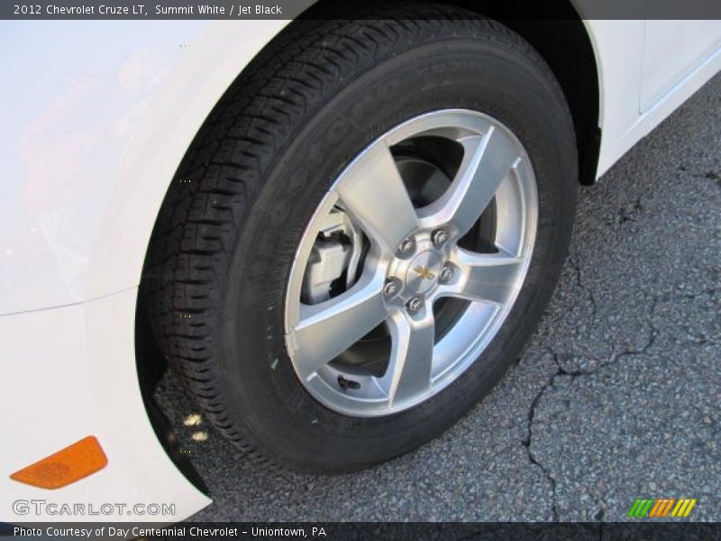 Summit White / Jet Black 2012 Chevrolet Cruze LT