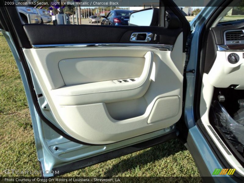 Light Ice Blue Metallic / Charcoal Black 2009 Lincoln MKS Sedan
