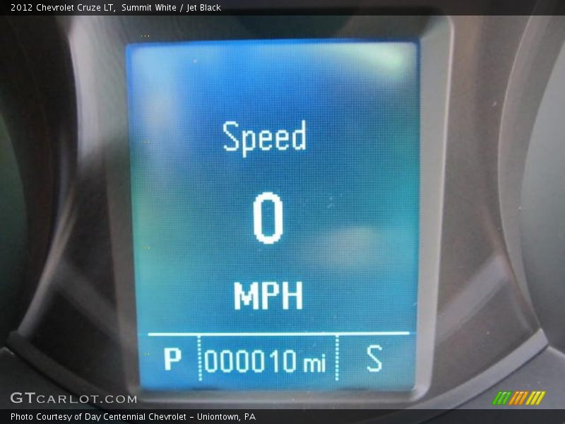 Summit White / Jet Black 2012 Chevrolet Cruze LT