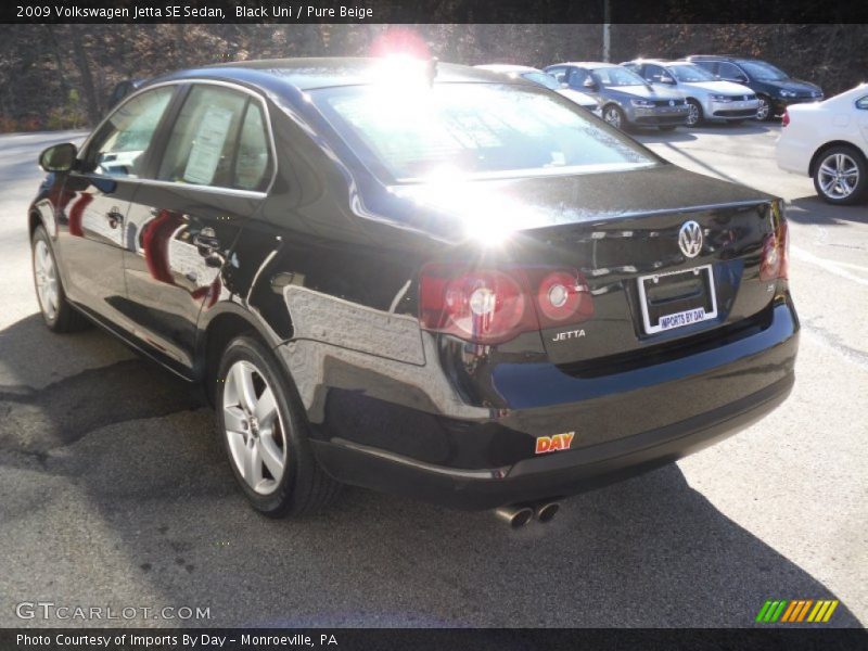 Black Uni / Pure Beige 2009 Volkswagen Jetta SE Sedan