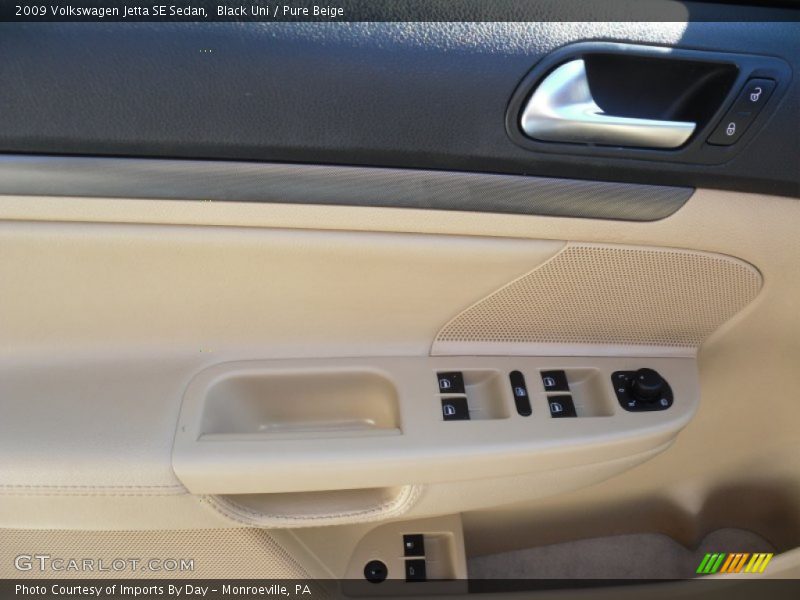 Black Uni / Pure Beige 2009 Volkswagen Jetta SE Sedan