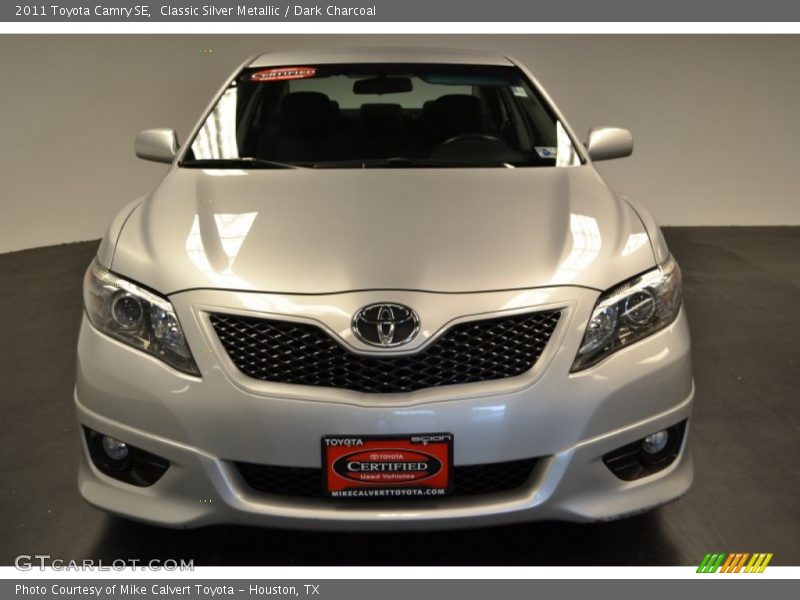 Classic Silver Metallic / Dark Charcoal 2011 Toyota Camry SE