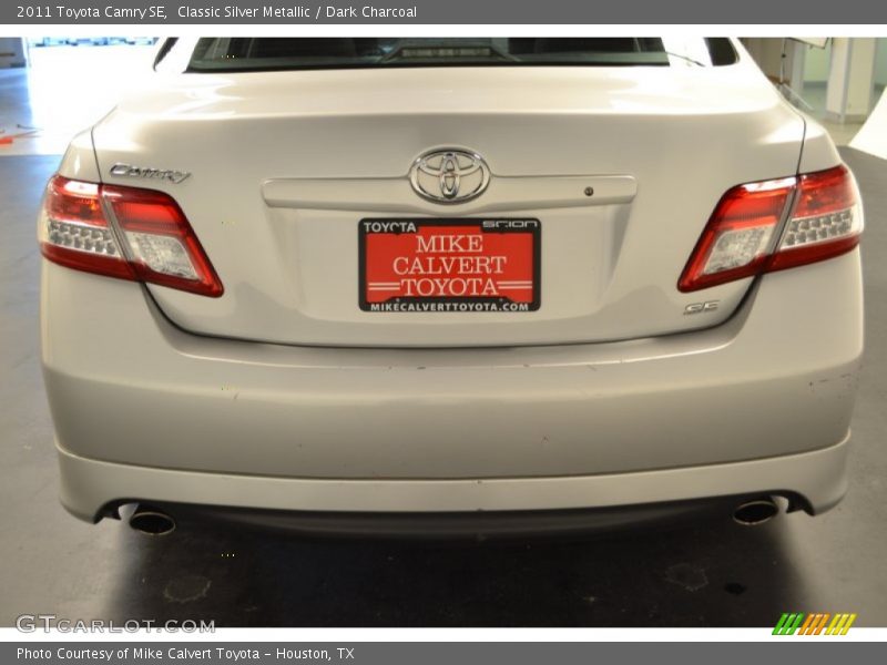 Classic Silver Metallic / Dark Charcoal 2011 Toyota Camry SE
