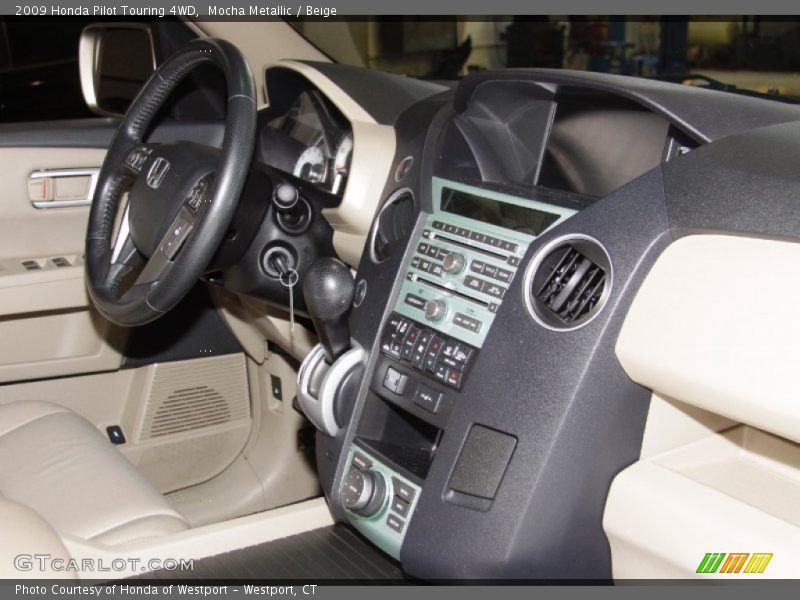 Mocha Metallic / Beige 2009 Honda Pilot Touring 4WD