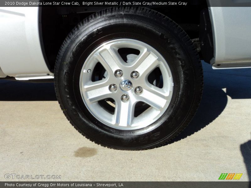 Bright Silver Metallic / Dark Slate Gray/Medium Slate Gray 2010 Dodge Dakota Lone Star Crew Cab