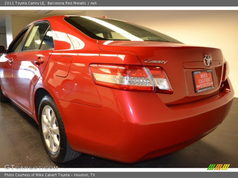 Barcelona Red Metallic / Ash 2011 Toyota Camry LE