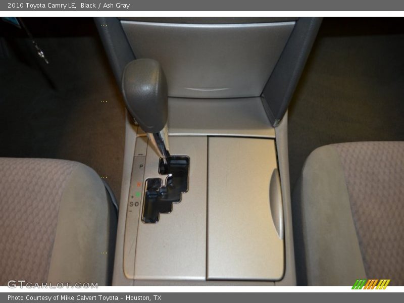 Black / Ash Gray 2010 Toyota Camry LE