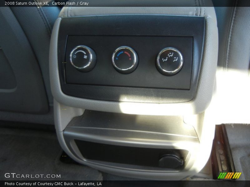 Carbon Flash / Gray 2008 Saturn Outlook XE