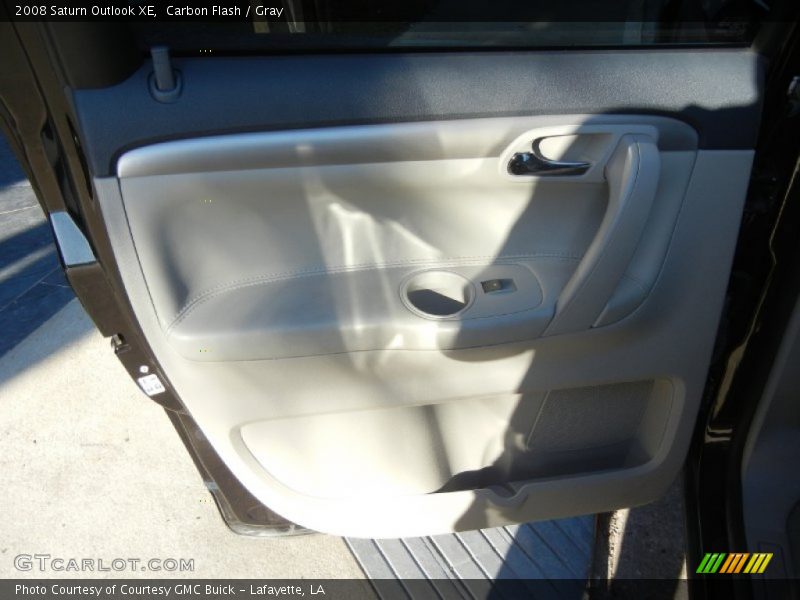 Carbon Flash / Gray 2008 Saturn Outlook XE