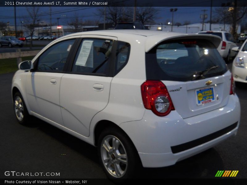 Summit White / Charcoal 2011 Chevrolet Aveo Aveo5 LT